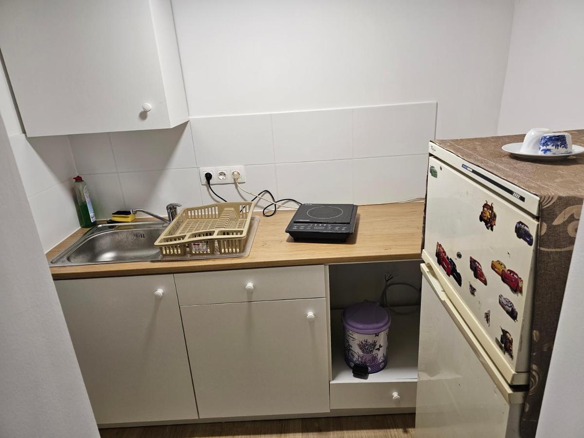 7Dab Rotten 4B2 Contactless Self Check-In Budapeszt Pokój zdjęcie